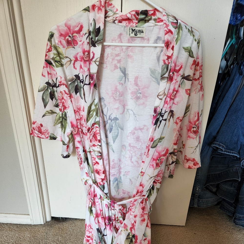 Womens Short Robe